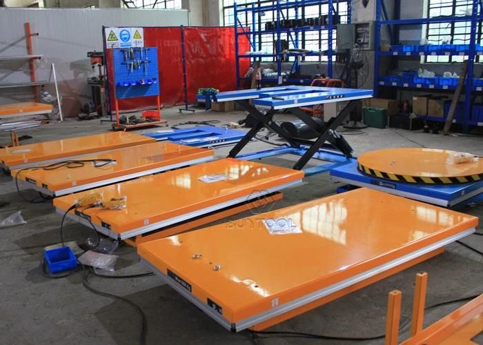 Lifting Table for Lifting or Lowering Materials to Feed Machines
