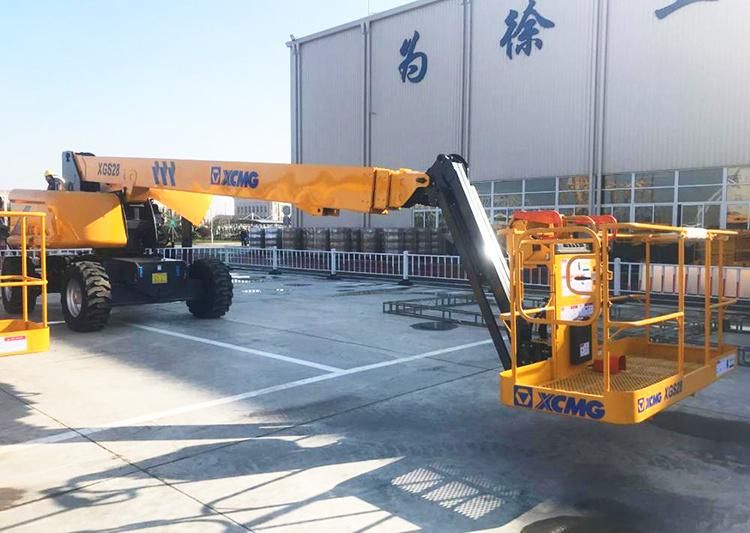 XCMG Hydraulic Vertical Platform Lift Xgs28 28m Warehouse Towable Manlift Price
