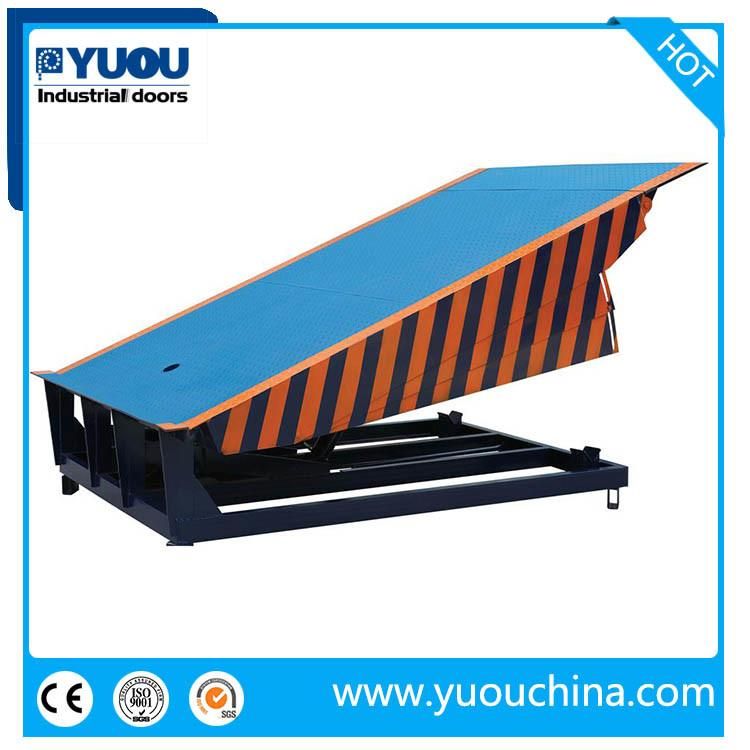 Container Loading Ramp for Warehouse