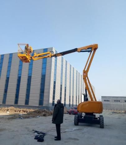 China Self-Propelled Articulated Boom Lift with 150kg Loading Capacity