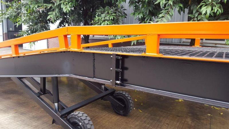 Mobile Loading Ramp with Load Capacity 10 Tons