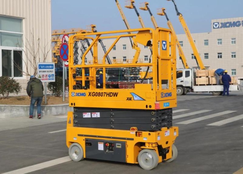 Hot Sale XCMG 8m Gtjz0607 Mobile Scissors Lift Aerial Work Platform for Sale