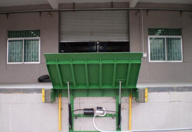 Automatic Stationary Loading Hydraulic Double Cylinder 10000lbs Dock Leveler for Loading Bay