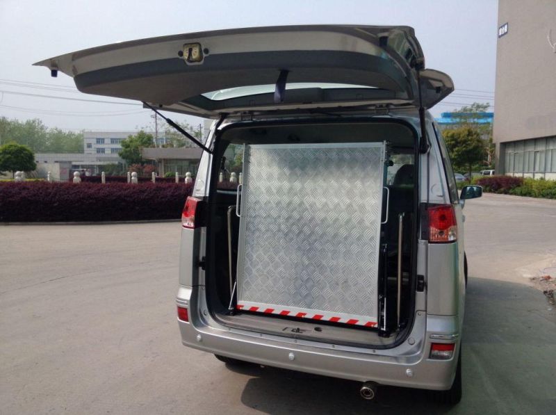 Bmwr-201 Manual Wheelchair Ramp for Van