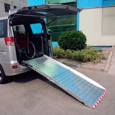 Aluminium Wheelchair Folded Ramp for Rear Door of Van