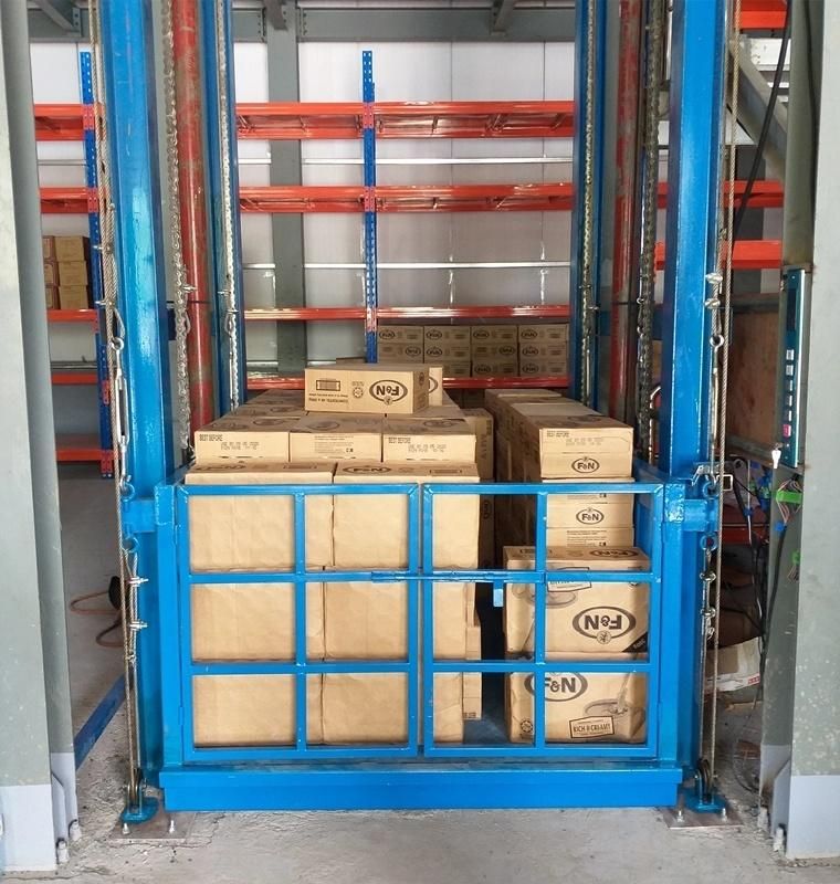 3 Years Guarantee 3t 5t 8t 10t 15t 20t Hydraulic Guide Rail Warehouse Electric Vertical Cage Cargo Goods Lift with Low Cost