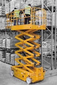 Self Propelled Scissor Lift Platform Driven Moving Aerial Work Lifting Scissor Lift Platform