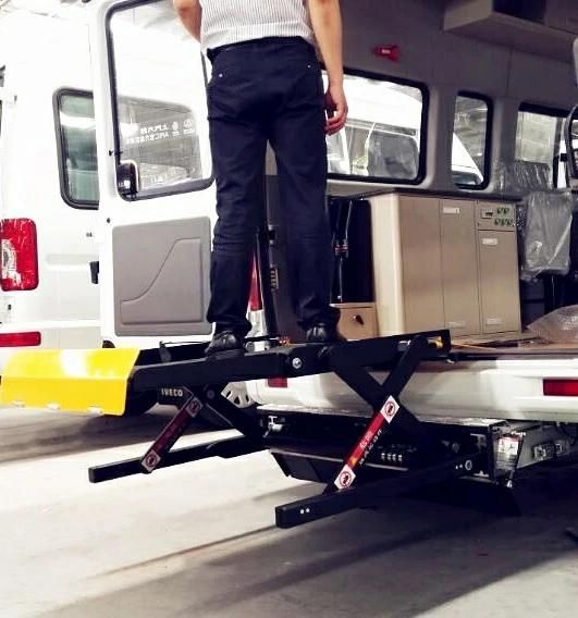 Scissor Wheelchair Lifting Platform for Van with Ce Certificate