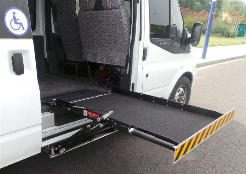 Ce Scissor and Hydraulic Wheelchair Lift for Van and Minibuswith Loading Capacity 300kg