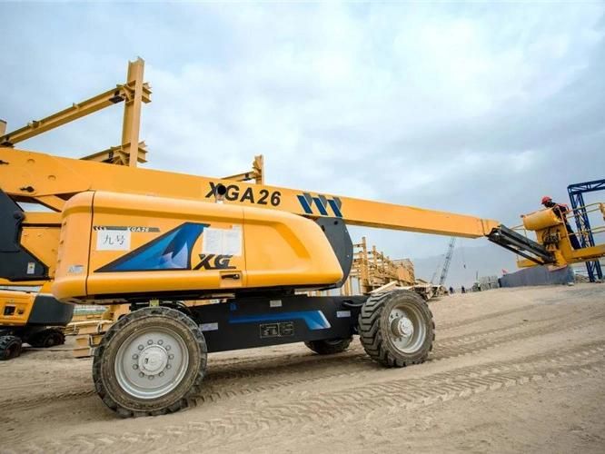 China 24m Telescopic Mobile Boom Lift Xgs24 and Spare Parts