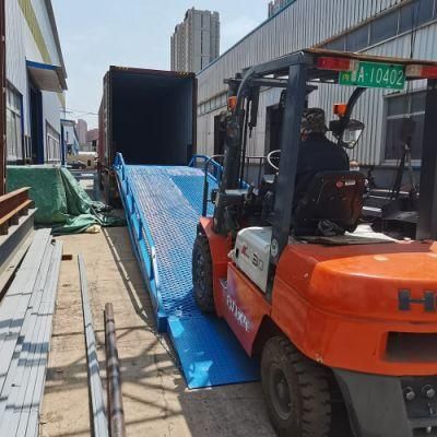 Hydraulic Dock Leveler Container Loading Ramp 12 Tons Capacity