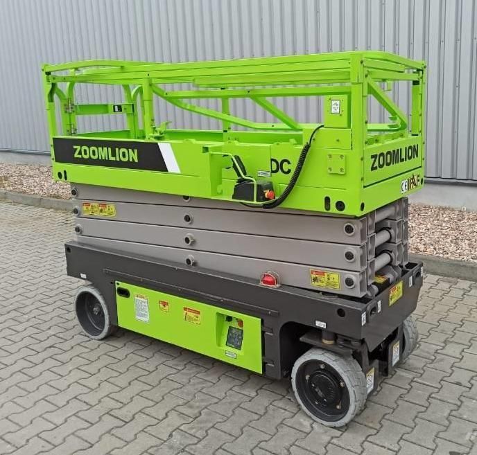 Mobile Electric Scissor Lift Table Aerial Work Platform Price