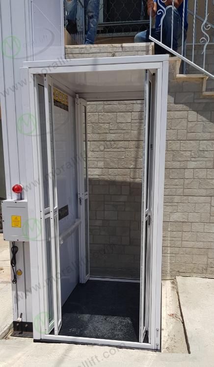 Hydraulic Wheelchair Lift With 2100mm Full Cabin