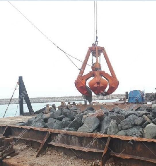 ISO Standard Electric Hydraulic Peel Grab for Steel Scrap
