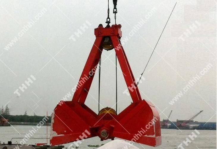 Wireless Remote Control Grab for Handling Bulk Materials