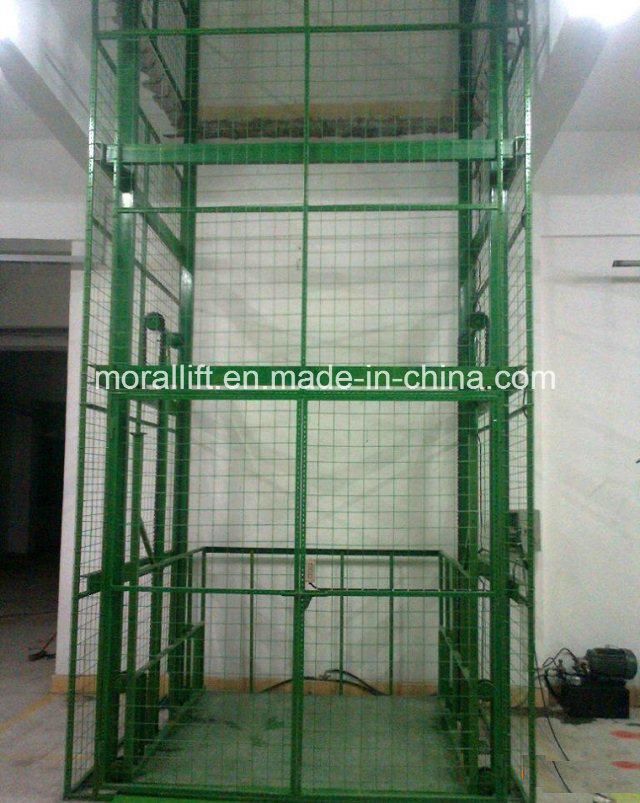 Vertical Electric Lift for Warehouse Cargo Transporting
