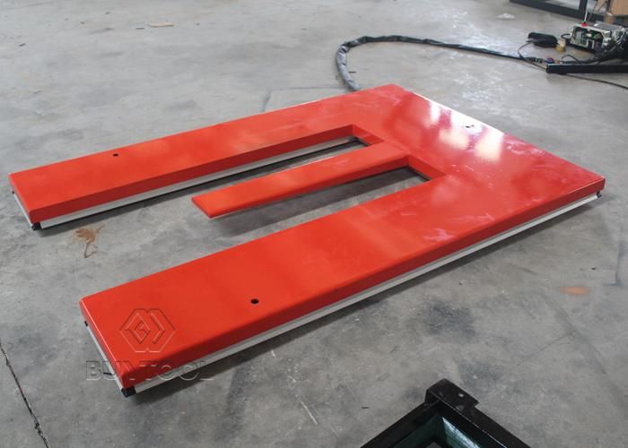 U-Shaped Lifting Platform