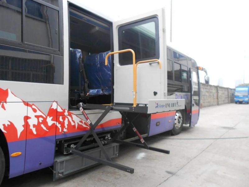 CE Electrical & Hydraulic Wheelchair Lift for Bus Platform (WL-UVL-700)