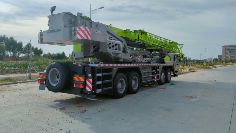 Lifting Machine Zoomlion 70 Ton Mobile Truck Crane Ztc701V552