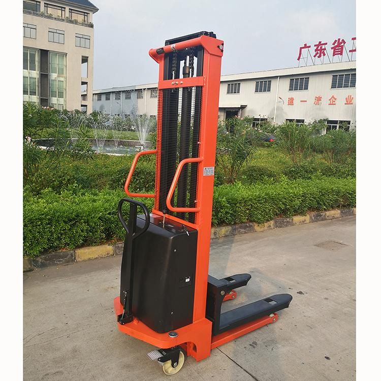 China OEM Offer 1.5t Semi-Electric Powered Stacker