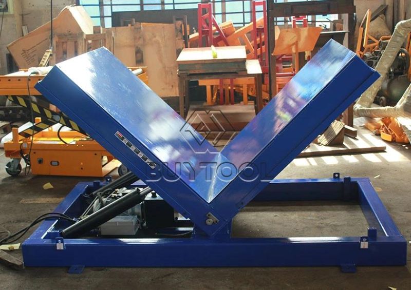 90-Degree Tilt Table with Removable Forks