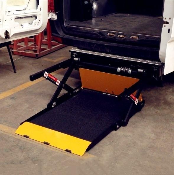 Ce Certified Wheelchair Elevator for Van with Loading Capacity 300kg