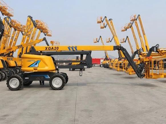 20m Mobile Aerial Platform Xga20 Articulated Boom Lift with Cheap Price in Stock