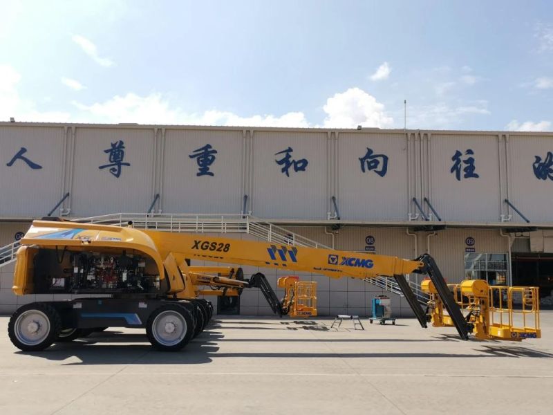 28m Platform Hydraulic Mobile Xgs28 Telescopic Boom Lift Platform