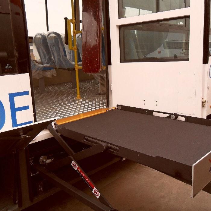CE Scissor Electric Wheelchair Lifts for Bus Loading 350kg