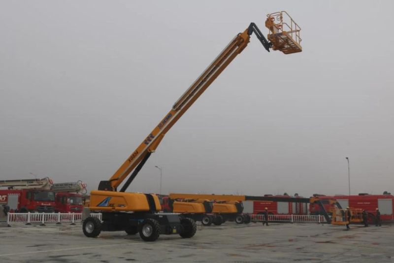 XCMG 30m Mobile Elevated Aerial Work Platform Xgs34 Self-Propelled Telescopic Boom Lift for Sale