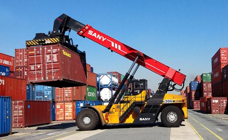 Srsc45h1 45 Ton Container Stacker Truck 45t Reach Stacker in Port