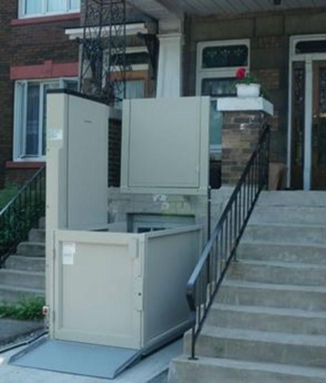 Disabled Access Wheelchair Elevator for Home