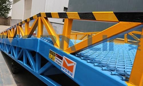 China Cargo Delivery Mobile Hydraulic Yard Ramp