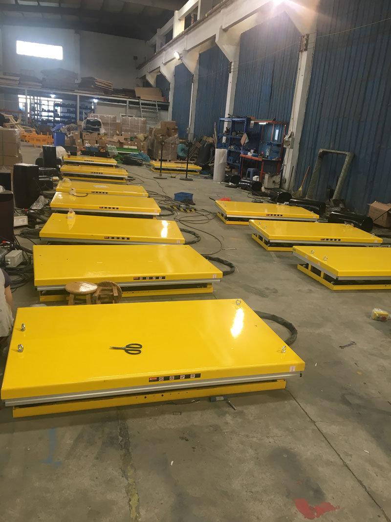 Hy1002 Stationary Scissor Lift Platform with Ramp 1000kg 1600X1140mm