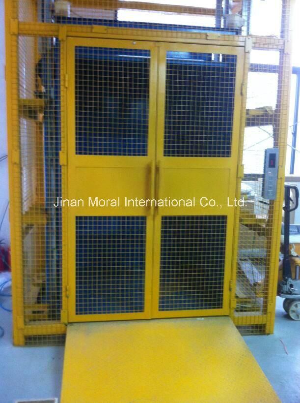 Cargo Elevator with Safety Landing Door