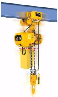 250kg Industrial Electric Chain Hoist in Fabrication Plants for Goods Lifting