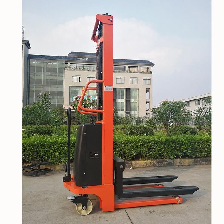 China Top Rank Semi-Electric Pallet Stacker