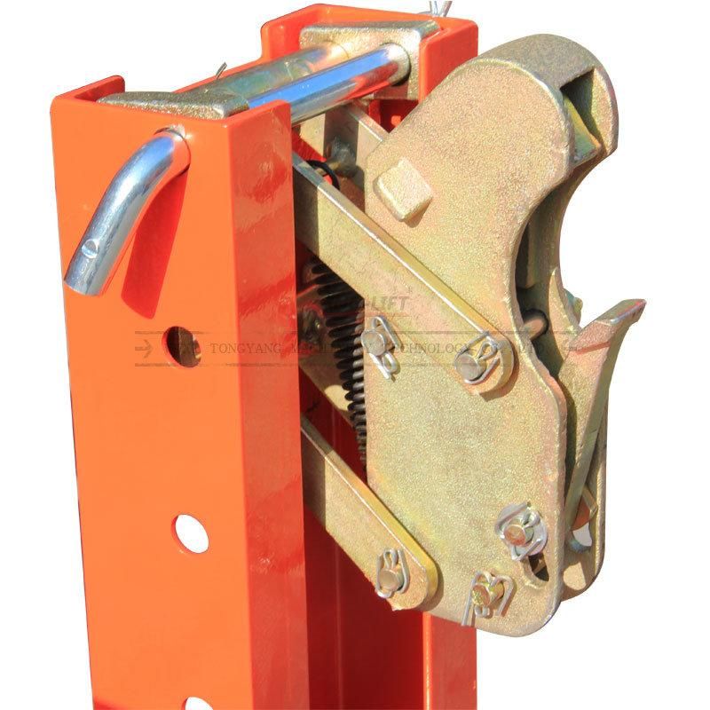 Suitable for Transporting Thin Rinned Drums and Deformen Drums Forklift Drum Lifter Dg720e