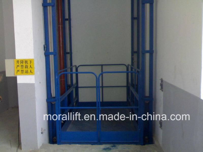 Vertical Electric Lift for Warehouse Cargo Transporting