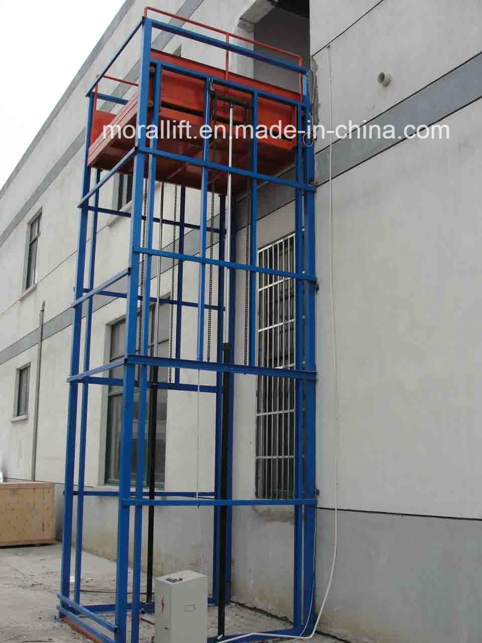 Vertical Electric Lift for Warehouse Cargo Transporting