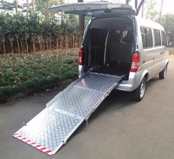 Manual Wheelchair Ramp Manual Folding Wheelchair for Van (BMWR-3)