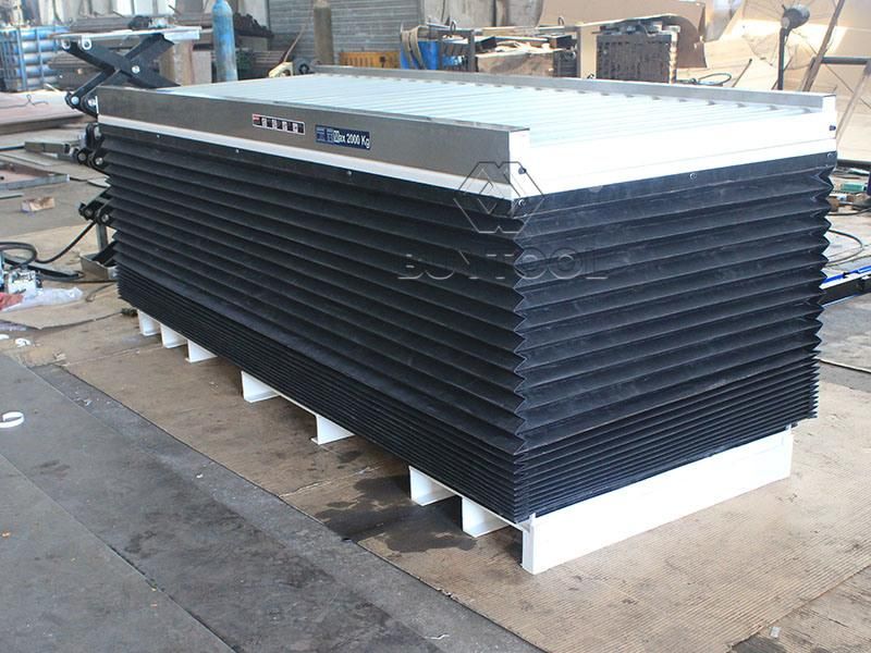 Scissor Lift Table Truck with Roller Platform & Safety Bellow